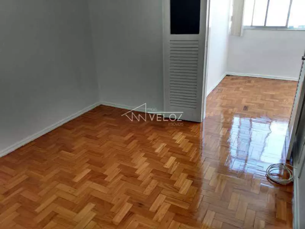 Apartamento à venda com 1 quarto, 35m² - Foto 3