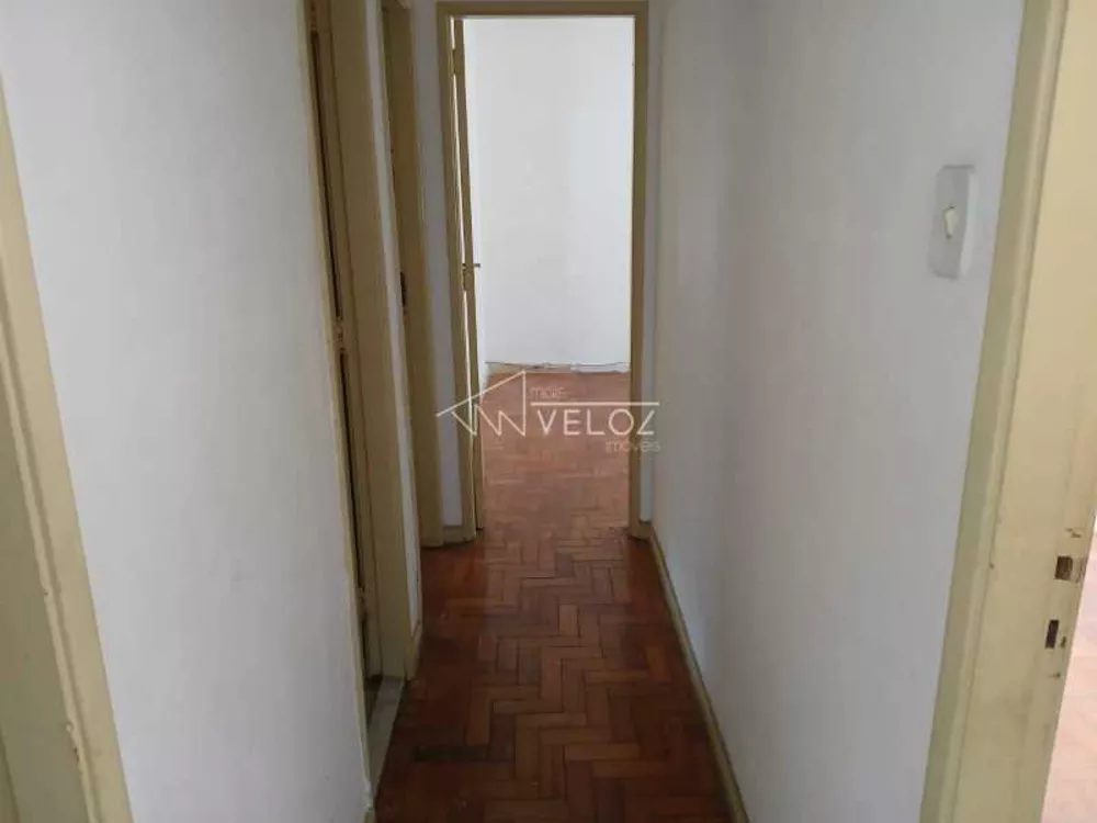 Apartamento à venda com 3 quartos, 103m² - Foto 3