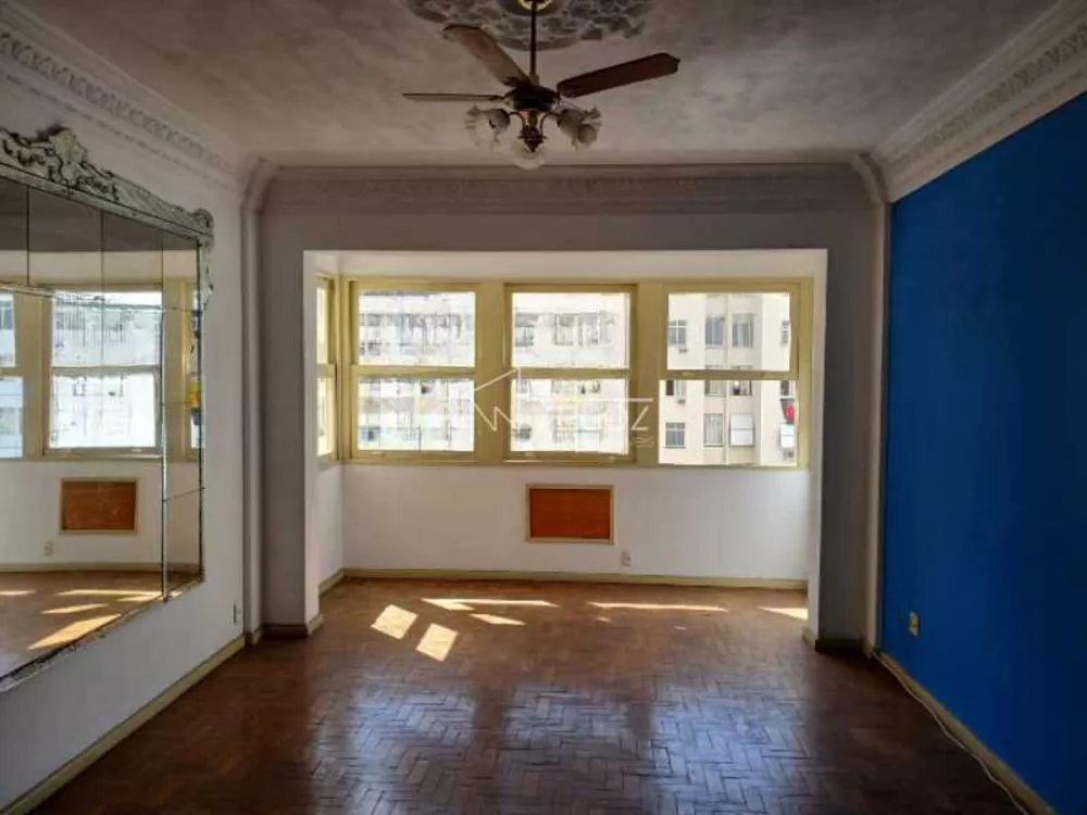 Apartamento à venda com 3 quartos, 103m² - Foto 1