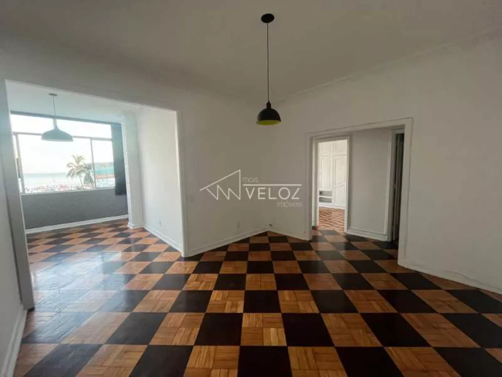 Apartamento à venda com 3 quartos, 110m² - Foto 3