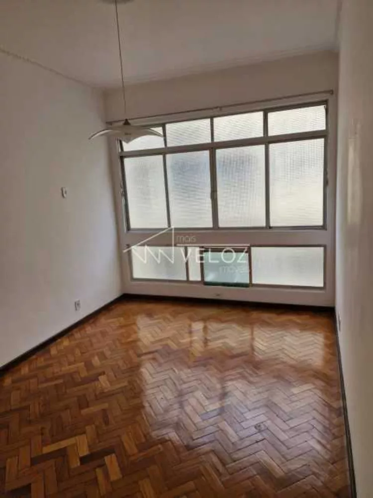 Apartamento à venda com 1 quarto, 48m² - Foto 1