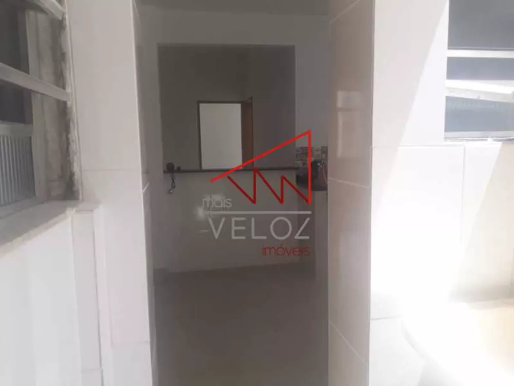 Apartamento à venda com 3 quartos, 85m² - Foto 4