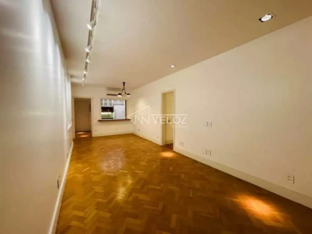 Apartamento à venda com 3 quartos, 104m² - Foto 4