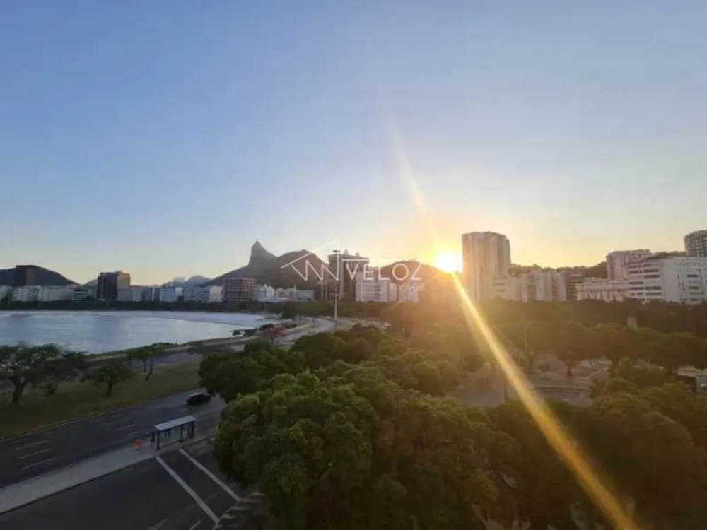 Apartamento, 3 quartos, 160 m² - Foto 2
