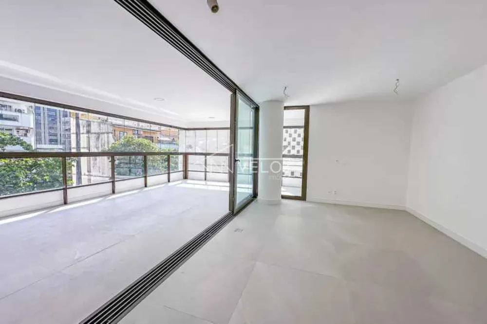 Apartamento, 3 quartos, 150 m² - Foto 1