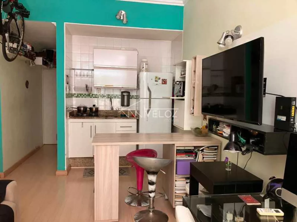 Apartamento à venda com 1 quarto, 30m² - Foto 3