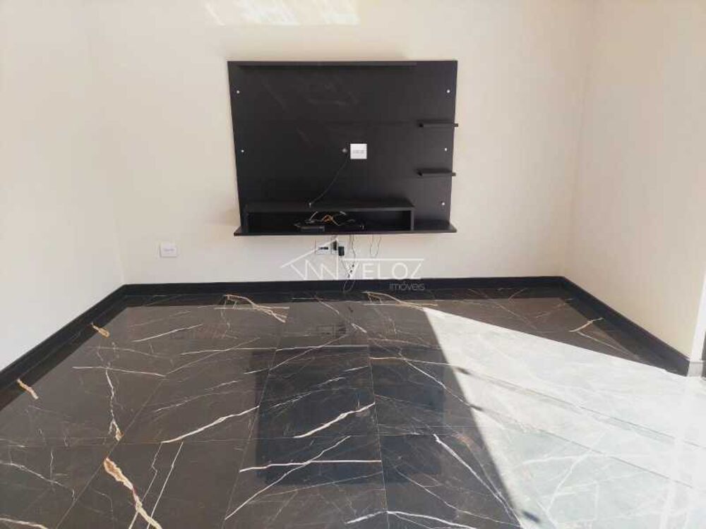Apartamento à venda com 3 quartos, 176m² - Foto 6