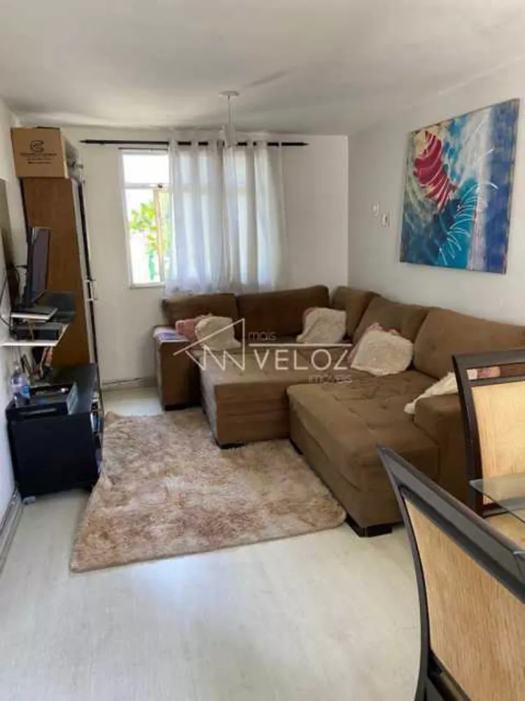 Apartamento à venda com 1 quarto, 37m² - Foto 1