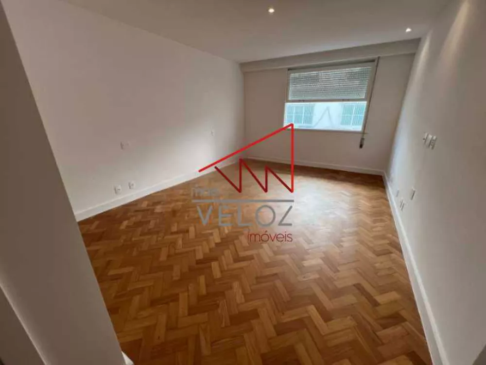 Apartamento à venda com 3 quartos, 230m² - Foto 9