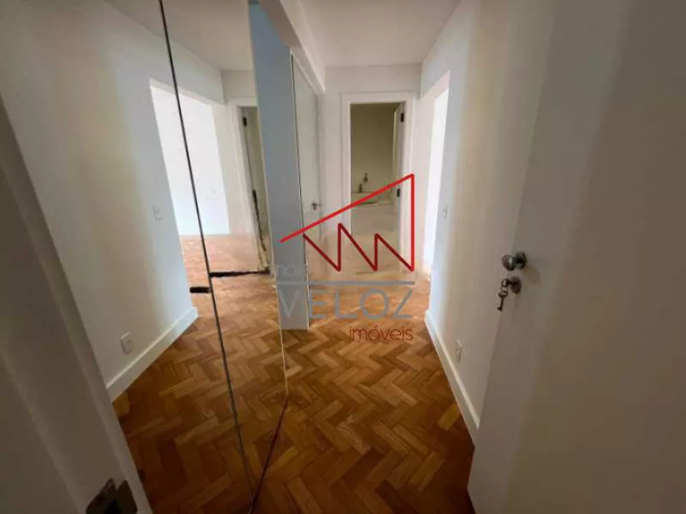 Apartamento à venda com 3 quartos, 230m² - Foto 6