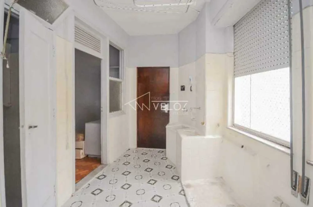 Apartamento, 3 quartos, 130 m² - Foto 1