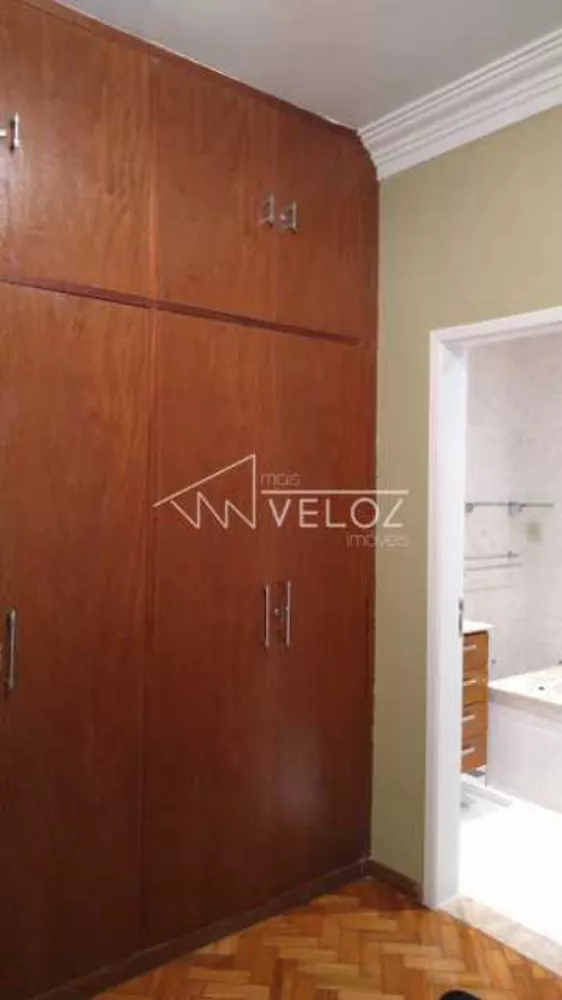 Apartamento à venda com 3 quartos, 141m² - Foto 4