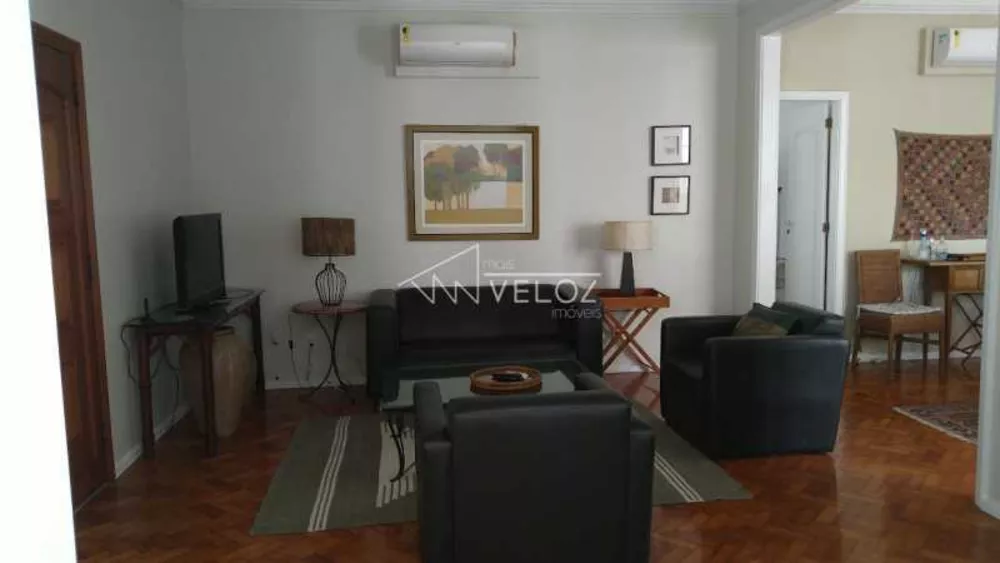 Apartamento à venda com 3 quartos, 141m² - Foto 1