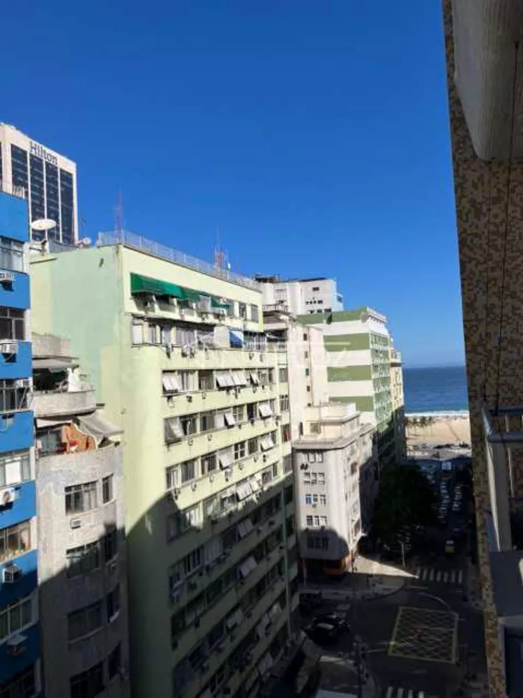 Apartamento à venda com 3 quartos, 131m² - Foto 4