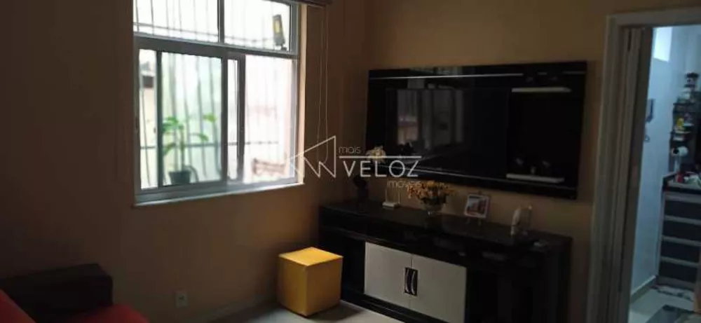 Apartamento à venda com 1 quarto, 38m² - Foto 4