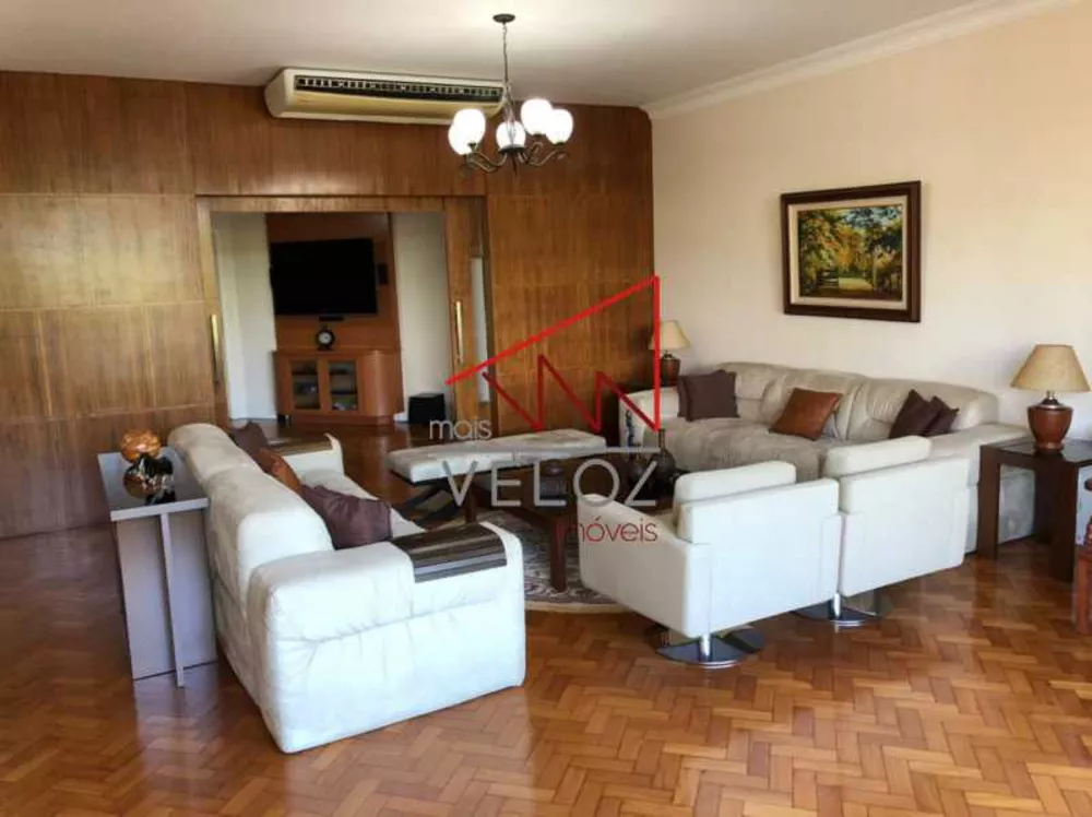 Apartamento à venda com 3 quartos, 240m² - Foto 7