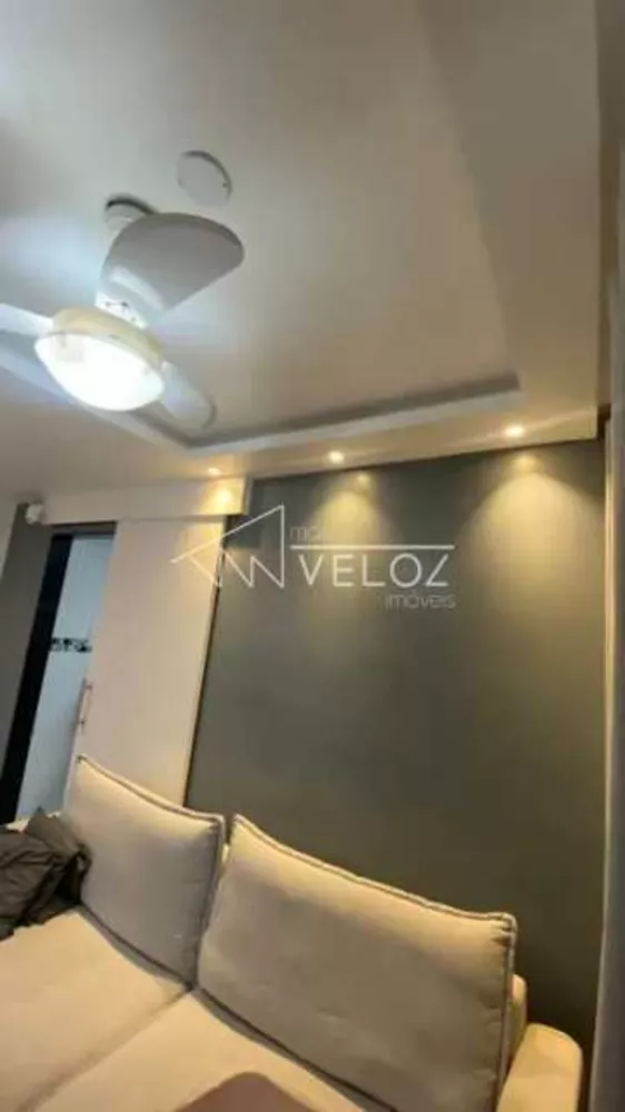 Apartamento à venda com 2 quartos, 53m² - Foto 2