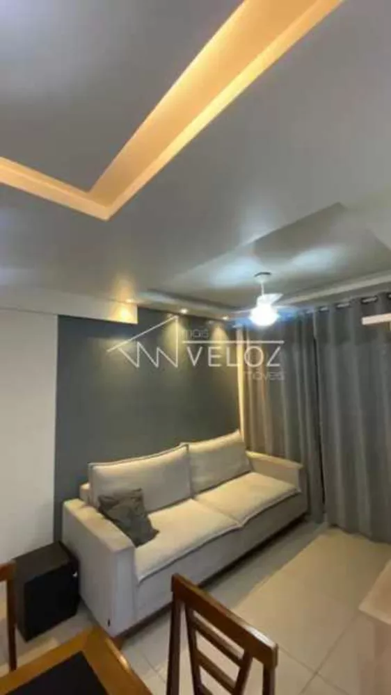 Apartamento à venda com 2 quartos, 53m² - Foto 1