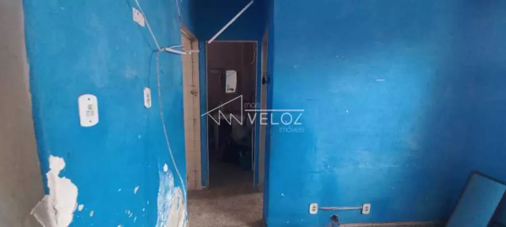 Apartamento à venda com 1 quarto, 38m² - Foto 1