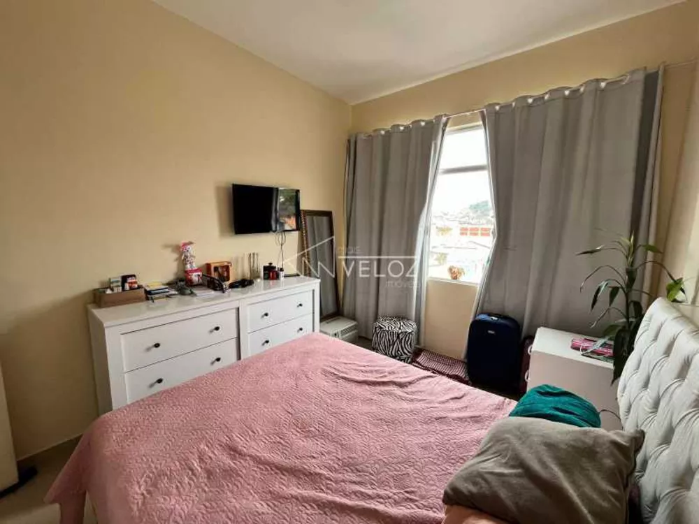 Apartamento à venda com 1 quarto, 40m² - Foto 4