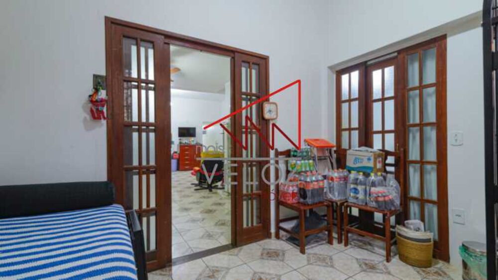 Apartamento à venda com 3 quartos, 150m² - Foto 7