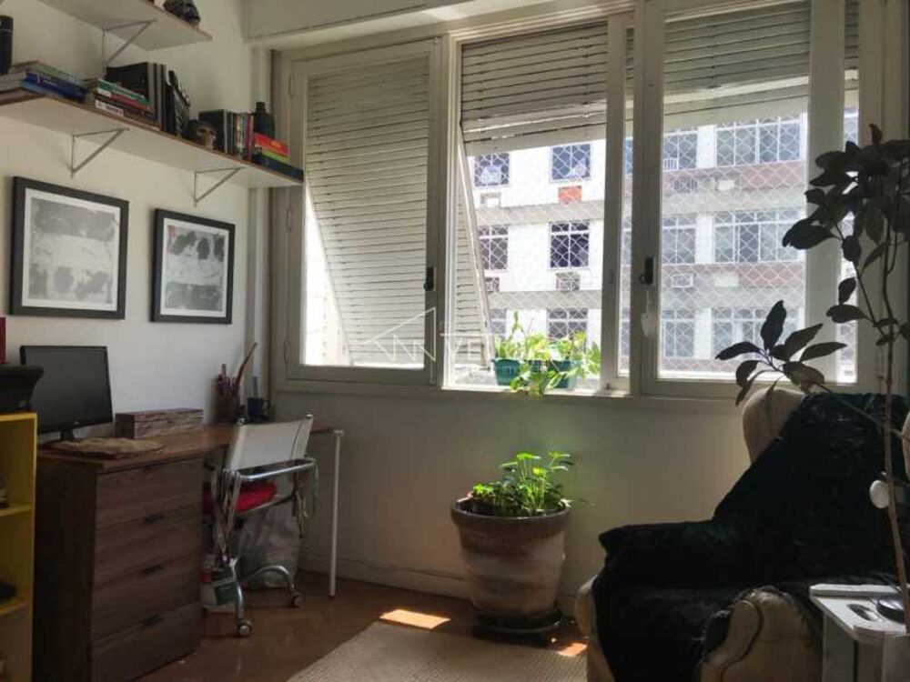 Apartamento à venda com 3 quartos, 75m² - Foto 3