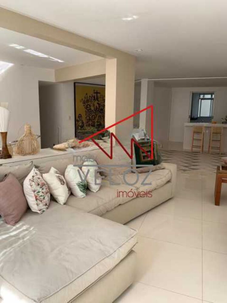 Apartamento à venda com 3 quartos, 151m² - Foto 1
