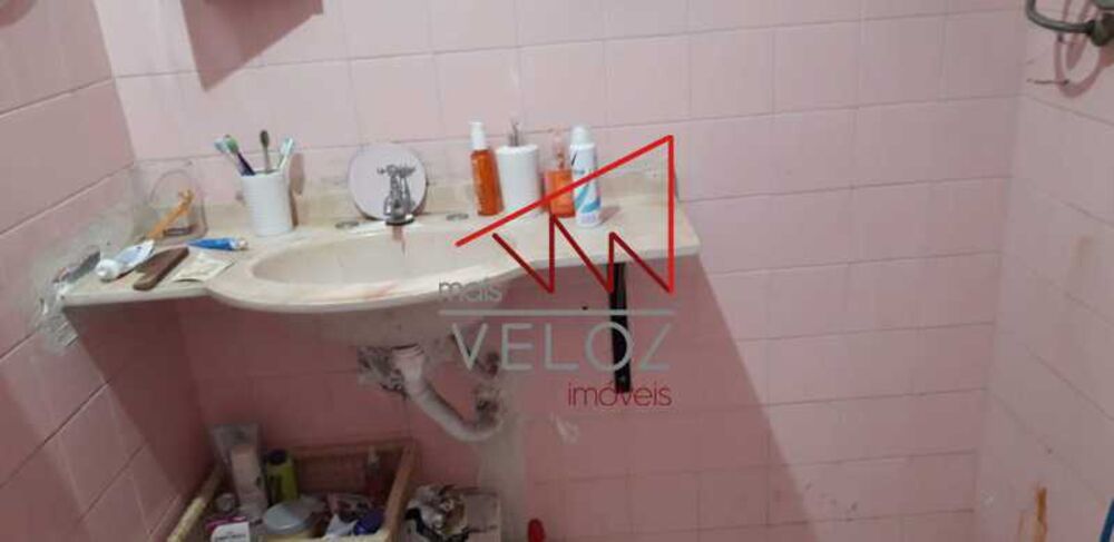 Apartamento à venda com 2 quartos, 75m² - Foto 5