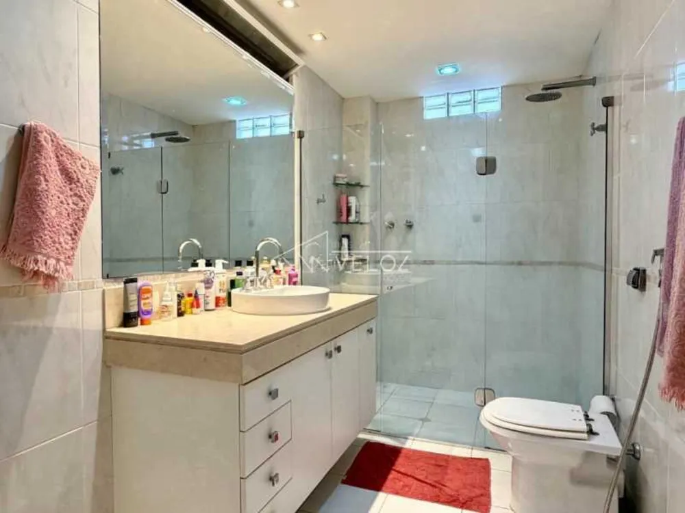 Apartamento, 4 quartos, 214 m² - Foto 1