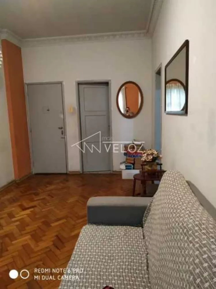 Apartamento à venda com 1 quarto, 50m² - Foto 4