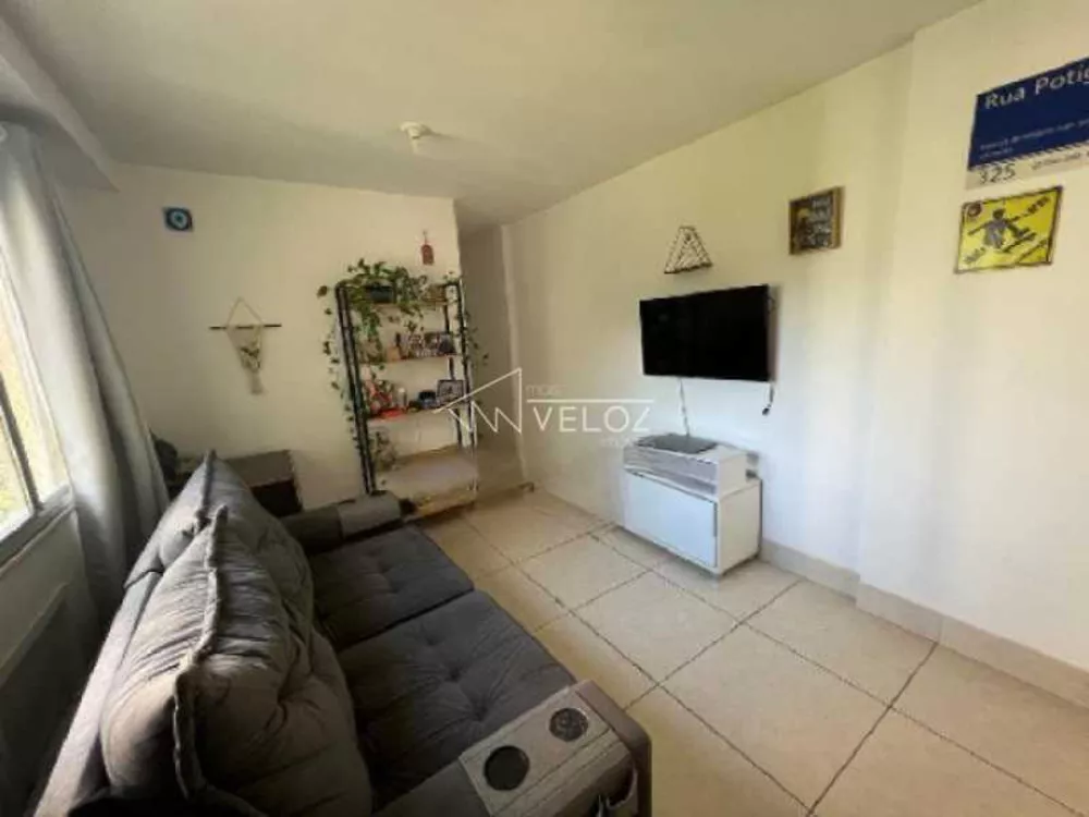 Apartamento à venda com 2 quartos, 47m² - Foto 1