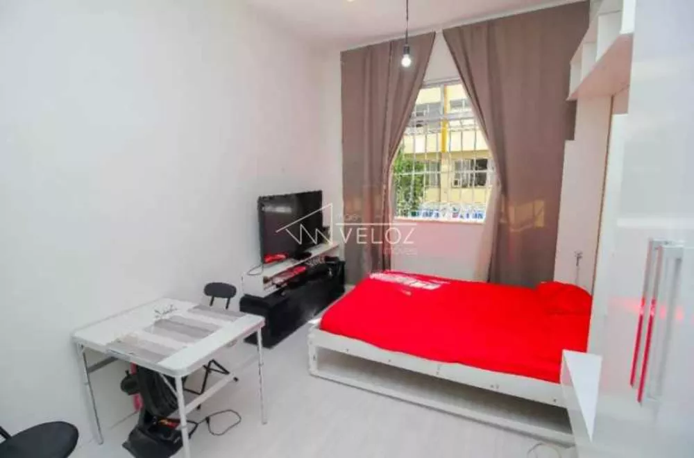 Apartamento à venda com 1 quarto, 28m² - Foto 1