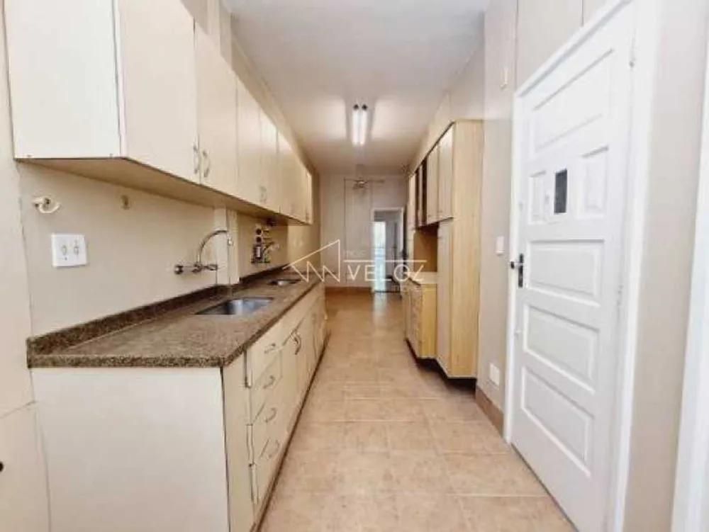 Apartamento, 4 quartos, 213 m² - Foto 1