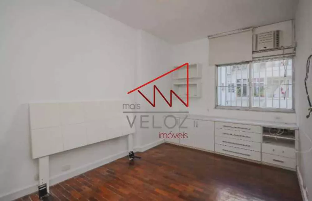 Apartamento à venda com 3 quartos, 130m² - Foto 5