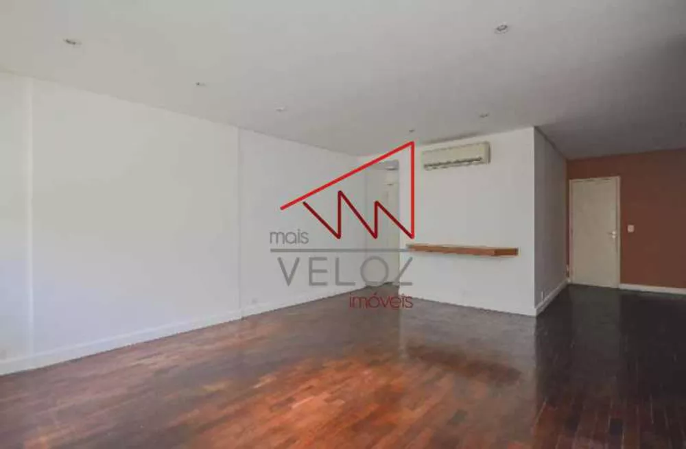 Apartamento à venda com 3 quartos, 130m² - Foto 3