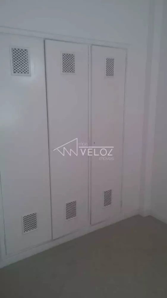 Apartamento à venda com 2 quartos, 80m² - Foto 4