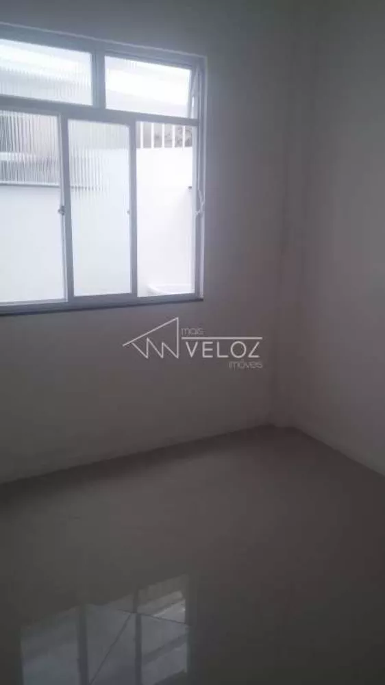 Apartamento à venda com 2 quartos, 80m² - Foto 1