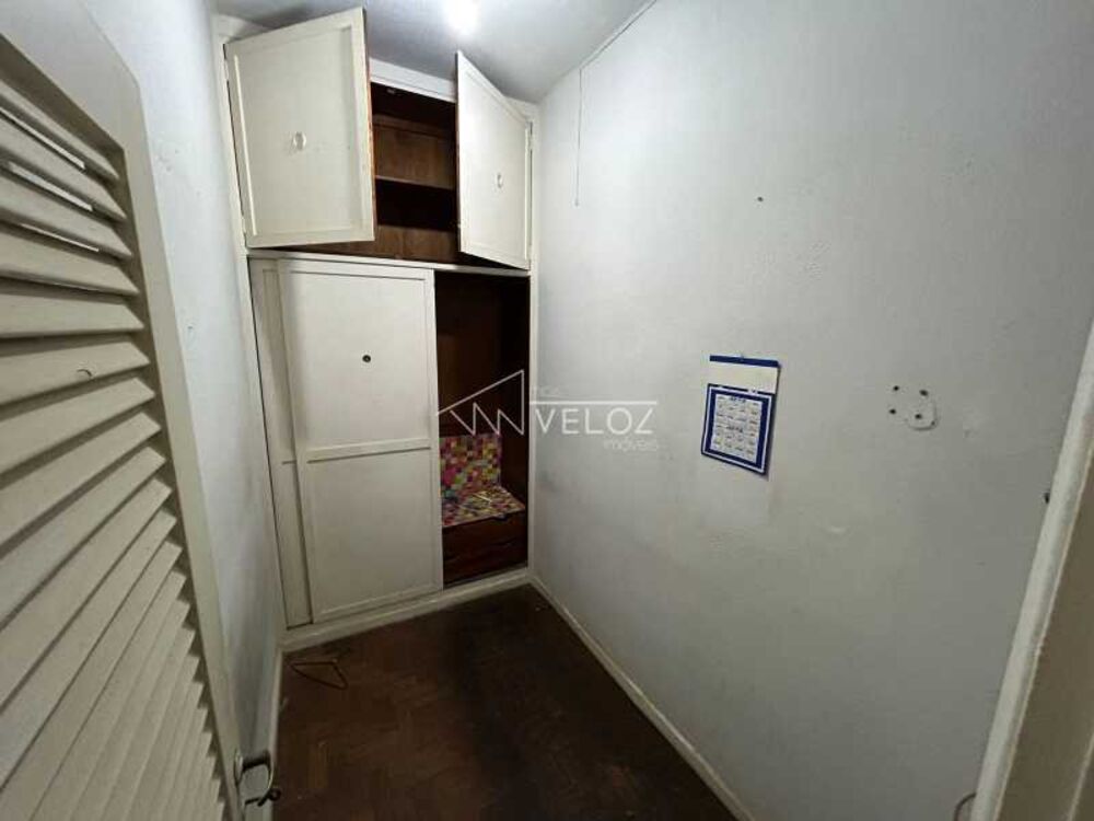 Apartamento à venda com 3 quartos, 248m² - Foto 12