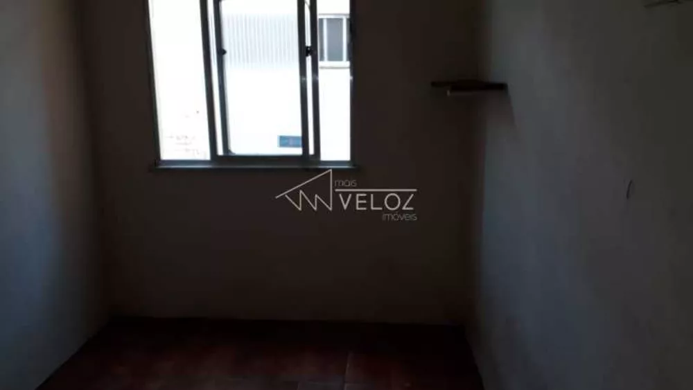 Apartamento à venda com 1 quarto, 26m² - Foto 2