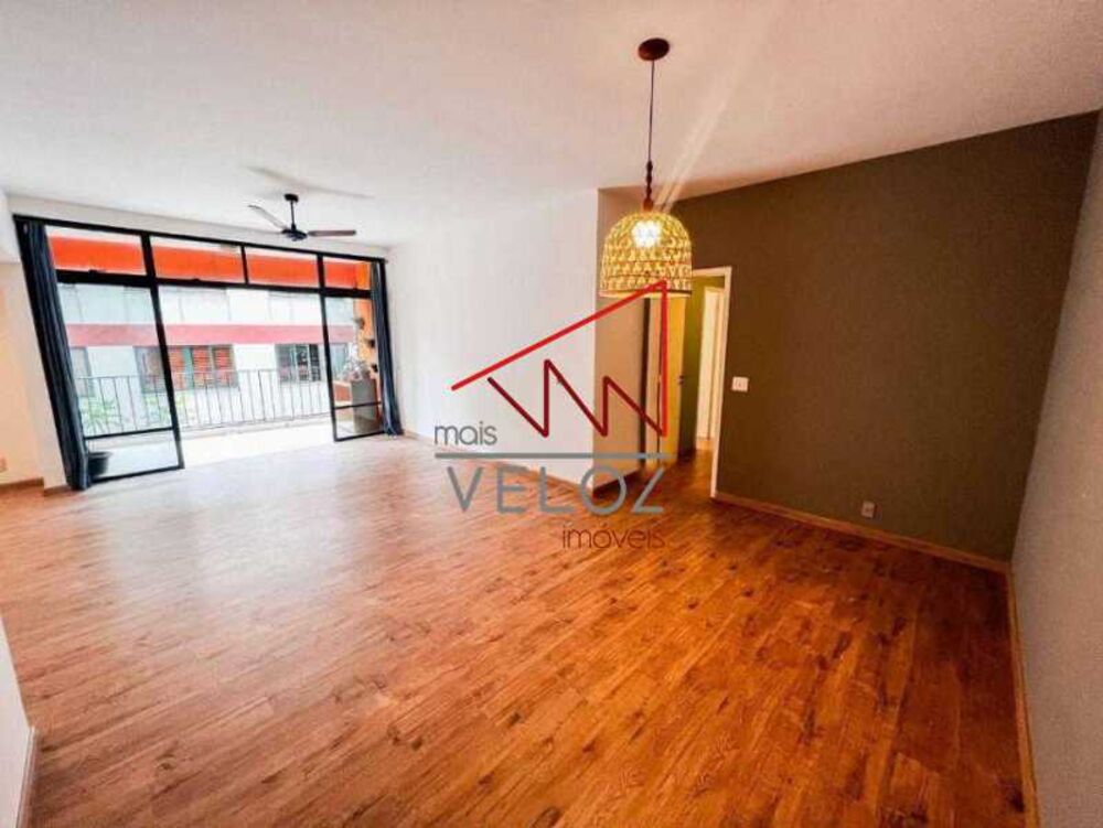 Apartamento à venda com 3 quartos, 140m² - Foto 4