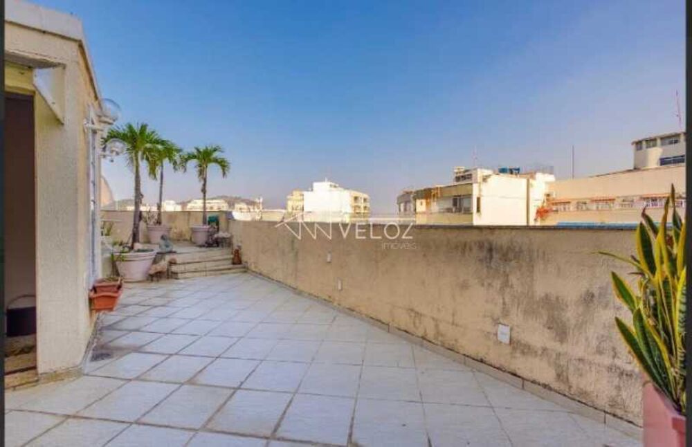 Apartamento à venda com 3 quartos, 450m² - Foto 3