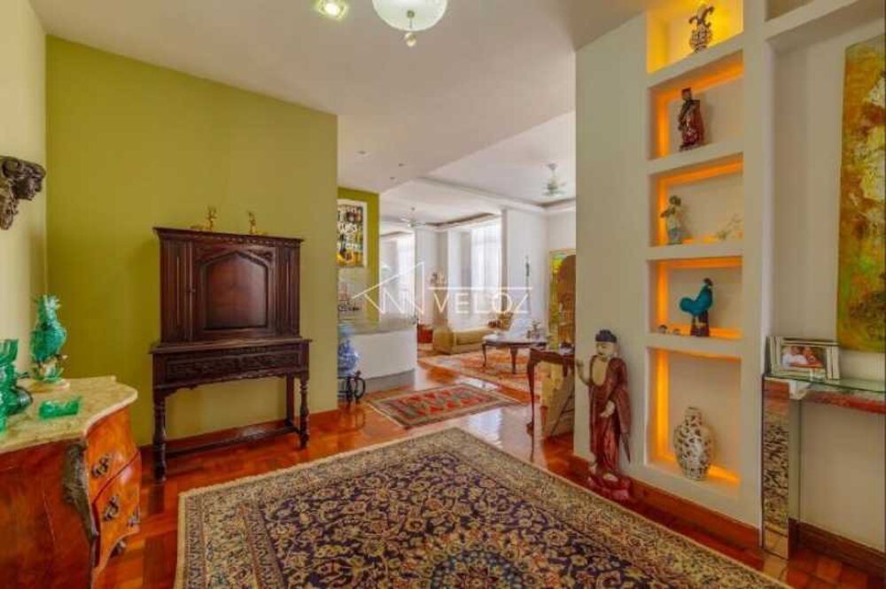 Apartamento à venda com 3 quartos, 450m² - Foto 1