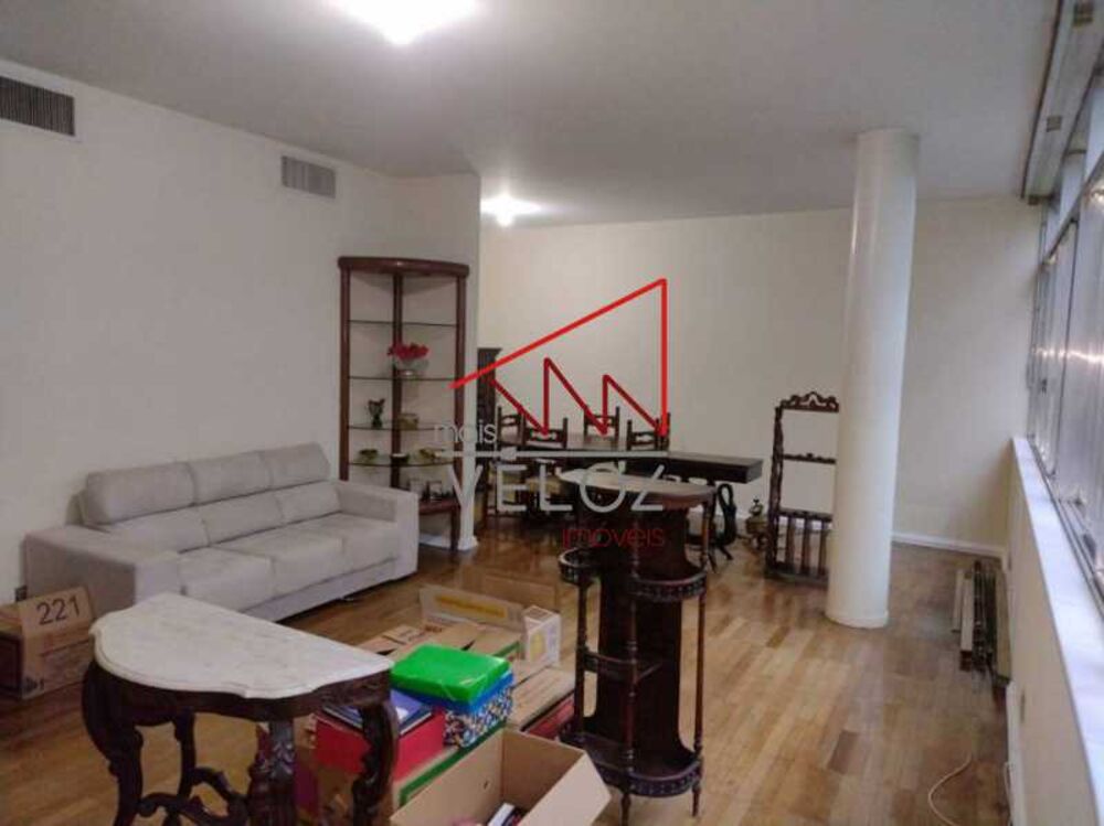 Apartamento à venda com 3 quartos, 175m² - Foto 1