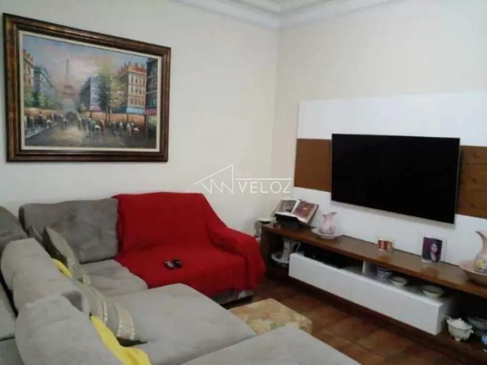 Apartamento à venda com 4 quartos, 183m² - Foto 2