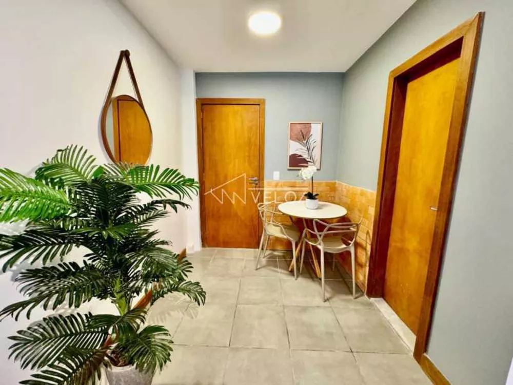 Apartamento à venda com 1 quarto, 33m² - Foto 2