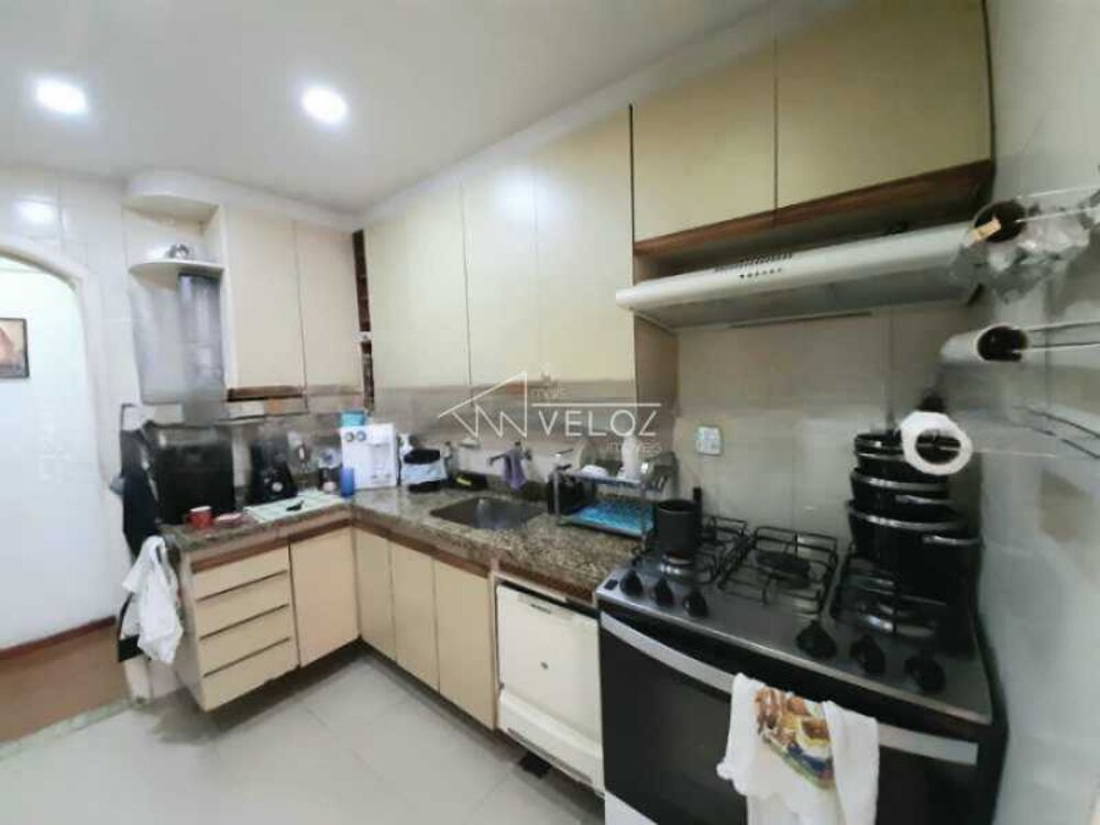 Apartamento à venda com 3 quartos, 123m² - Foto 4