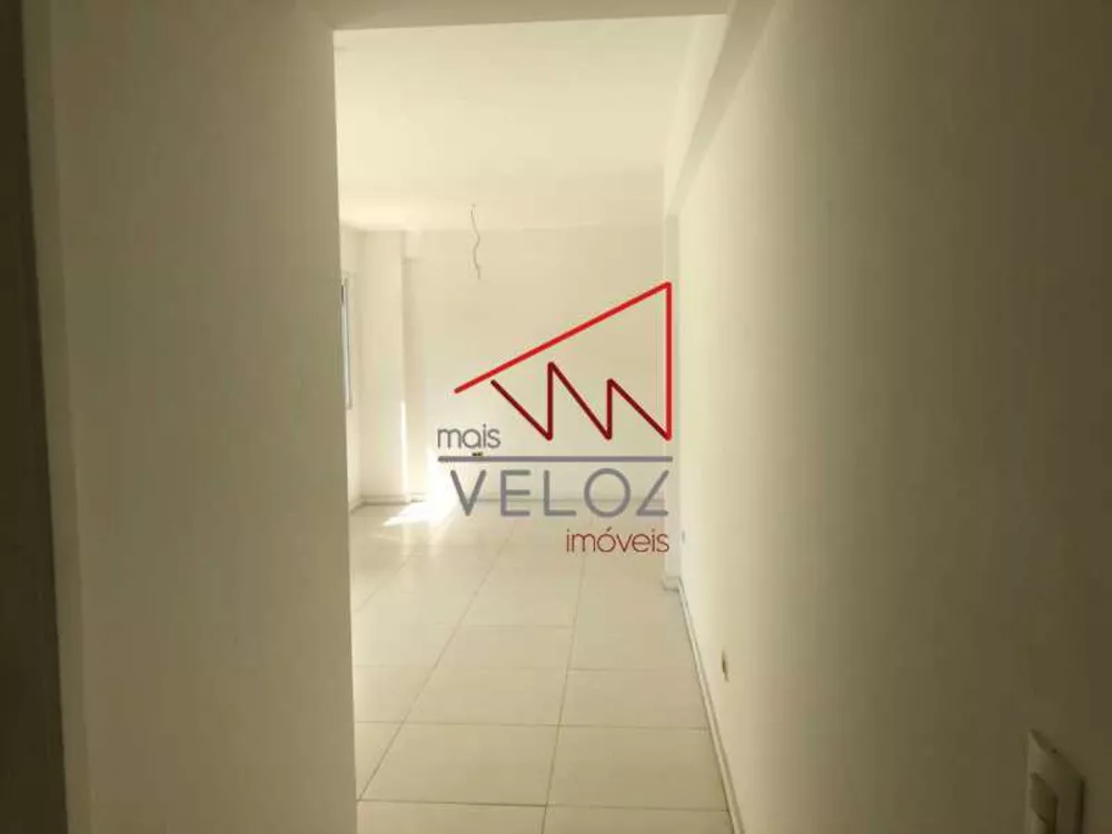 Apartamento à venda com 3 quartos, 88m² - Foto 1