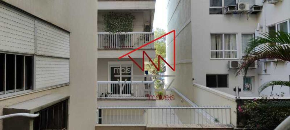 Apartamento à venda com 3 quartos, 130m² - Foto 5