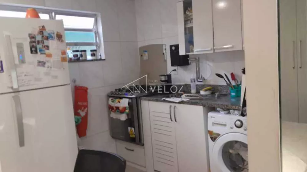 Apartamento à venda com 1 quarto, 25m² - Foto 2