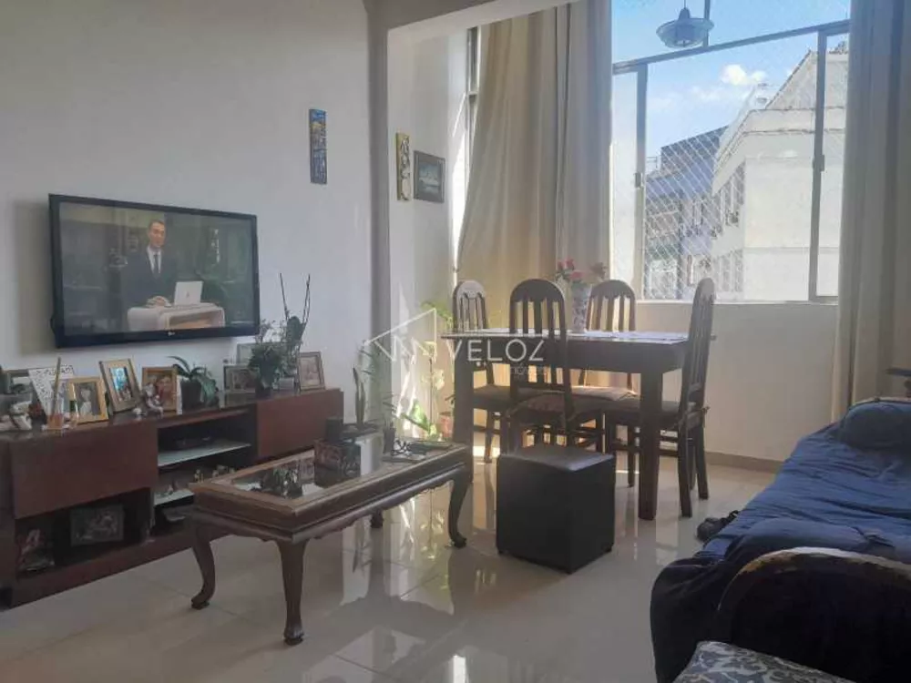 Apartamento à venda com 3 quartos, 95m² - Foto 1